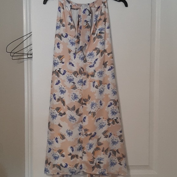 Dress - Picture 2 of 5